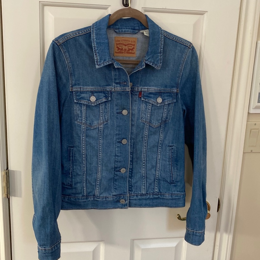Pristine Size Small Levi Jean Jacket - image 1